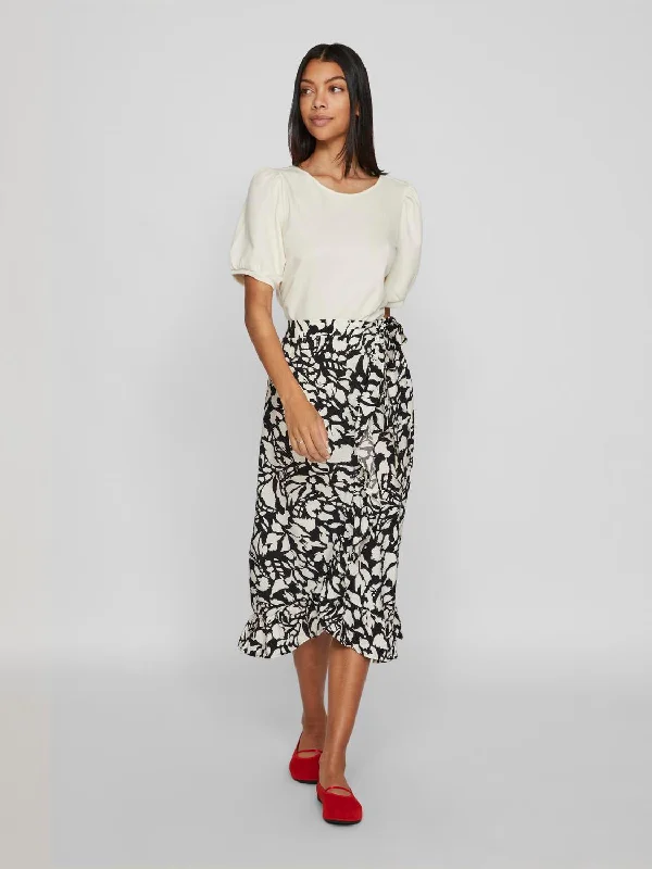 VIALLY Midi Skirt - Black ruffled skirt detail