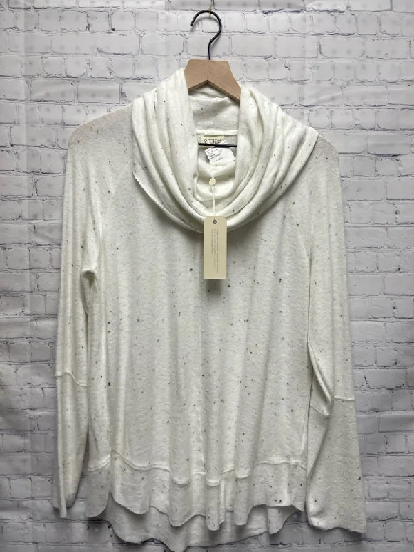 Size Large Ladies Cream Versona Sweater Chenille Blend Fleece Blend Nylon Blend