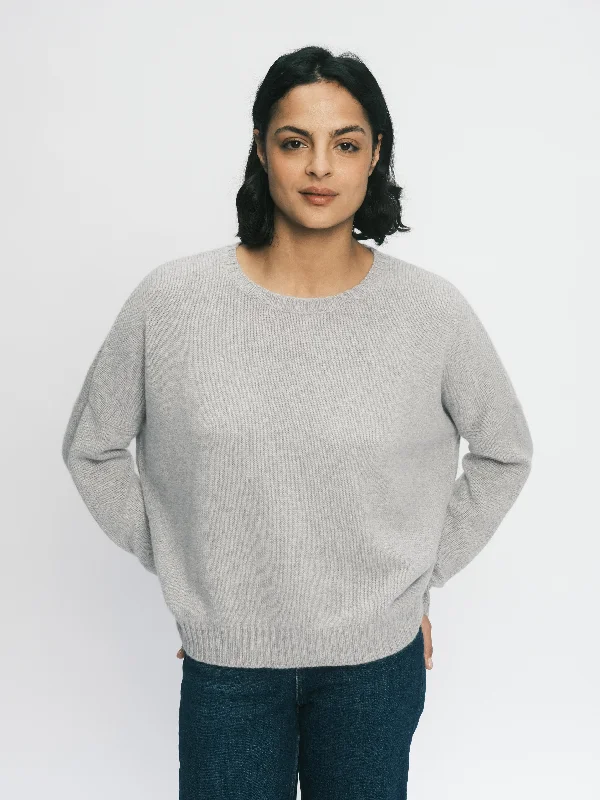 THE TRAPEZE SWEATER | SANDERLING Zippered Front Buttoned Front Snap Front