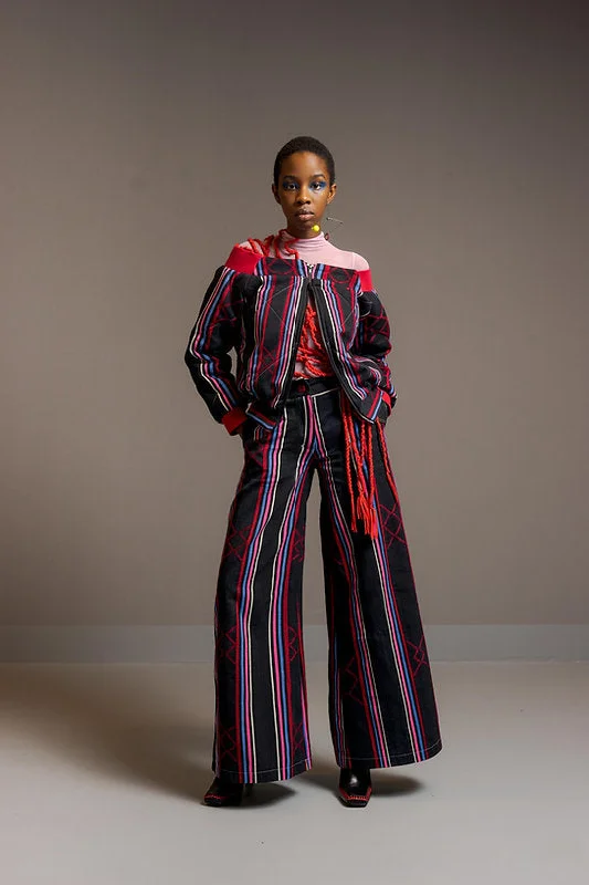 Kardascian- off-Shoulder kilted Bomber Jacket in Kente Welt Pockets Slit Pockets Flap Pockets