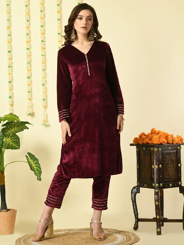 Women's Magenta  Velvet Kurta With Trousers  Party Sets - Myshka Trousers Seasonal Trendy