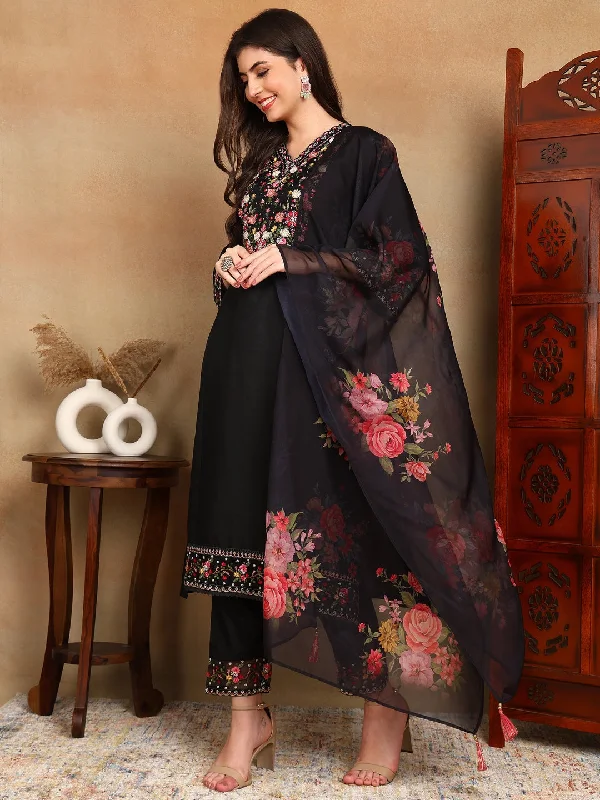 Women's Black Silk Blend Embroidered Kurta Trouser With Dupatta - Ahika Trousers Essential Wardrobe