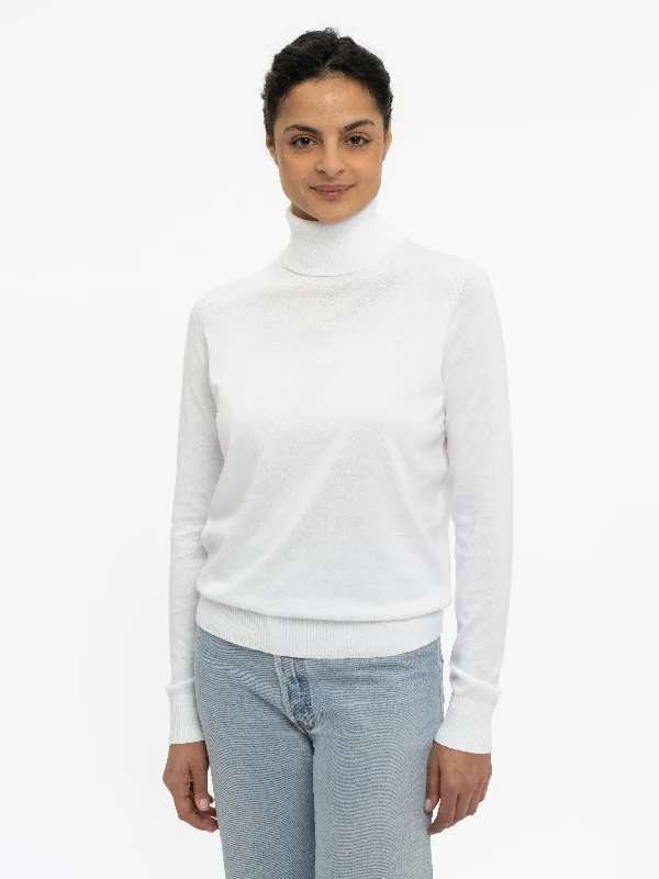 THE COTTON ROLLNECK SWEATER | White Welt Pockets Slit Pockets Flap Pockets